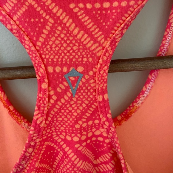 Ivviva tank top - Picture 3 of 4